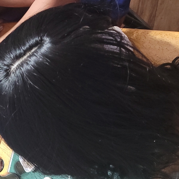 Synthetic wig - Picture 2 of 2